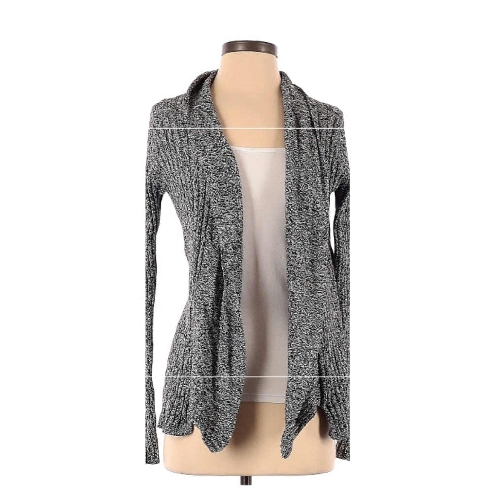 Express grey and black sweater cardigan size small knit
